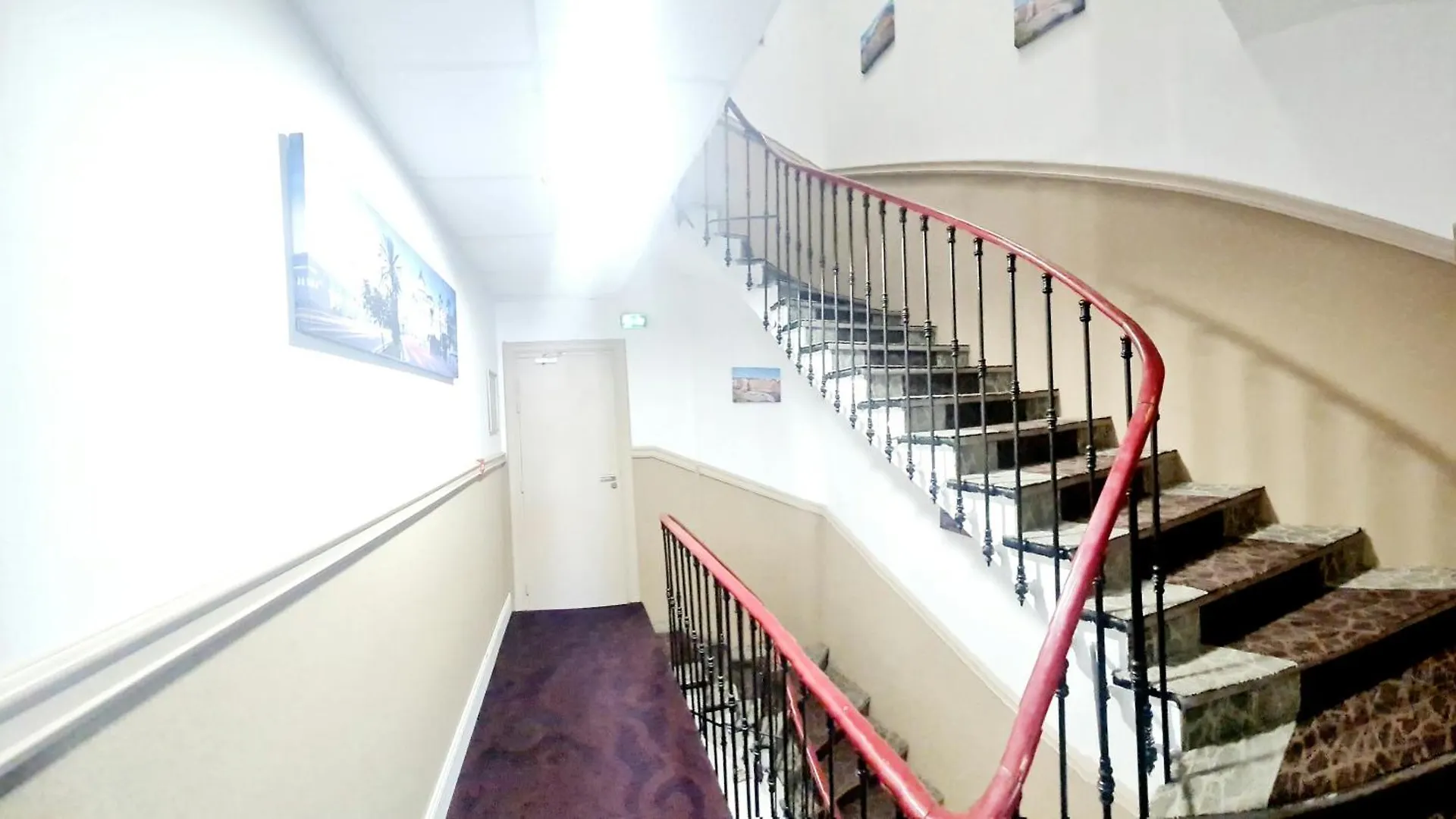 Evelia Hotels Nice 0*,  France