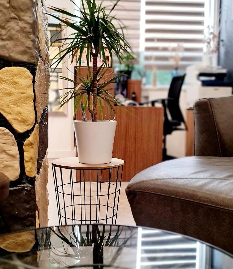 Evelia Hotels Nice 0*,  France